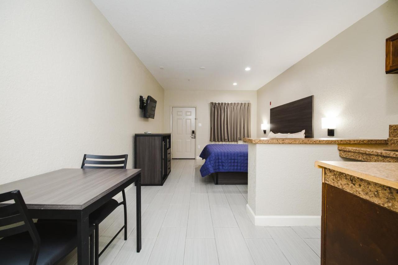 Winchester Inn And Suites Humble/Iah/North Houston Kültér fotó